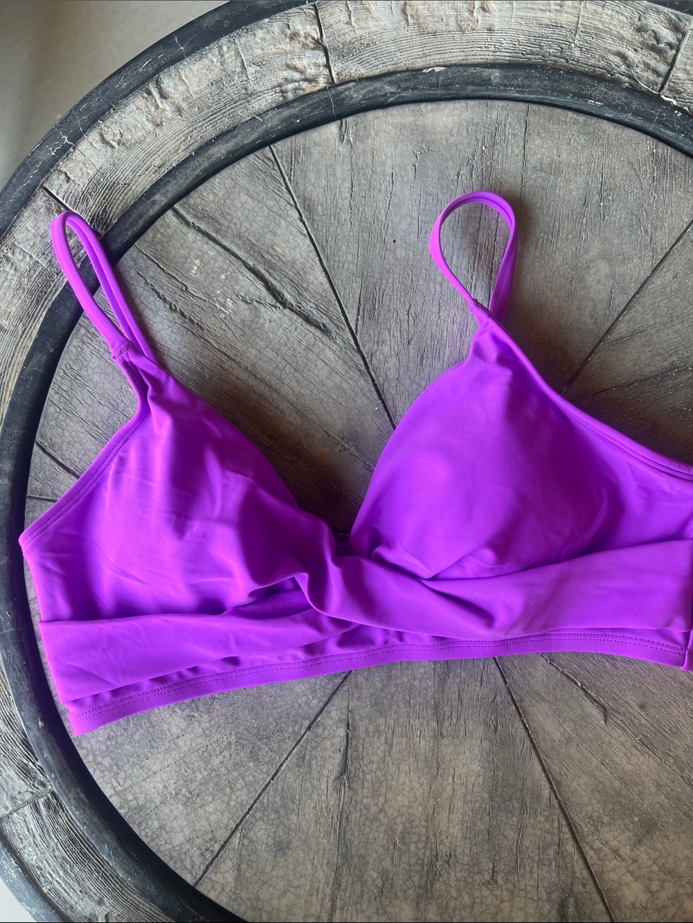 Cupshe Bright Purple Triangle Swim Bikinintop  Large  B42